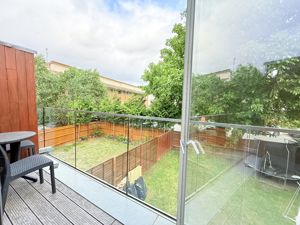 Photo 18- click for photo gallery